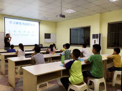 長沙翰成軒教育咨詢 專業(yè)規(guī)劃，助力學(xué)子揚(yáng)帆起航